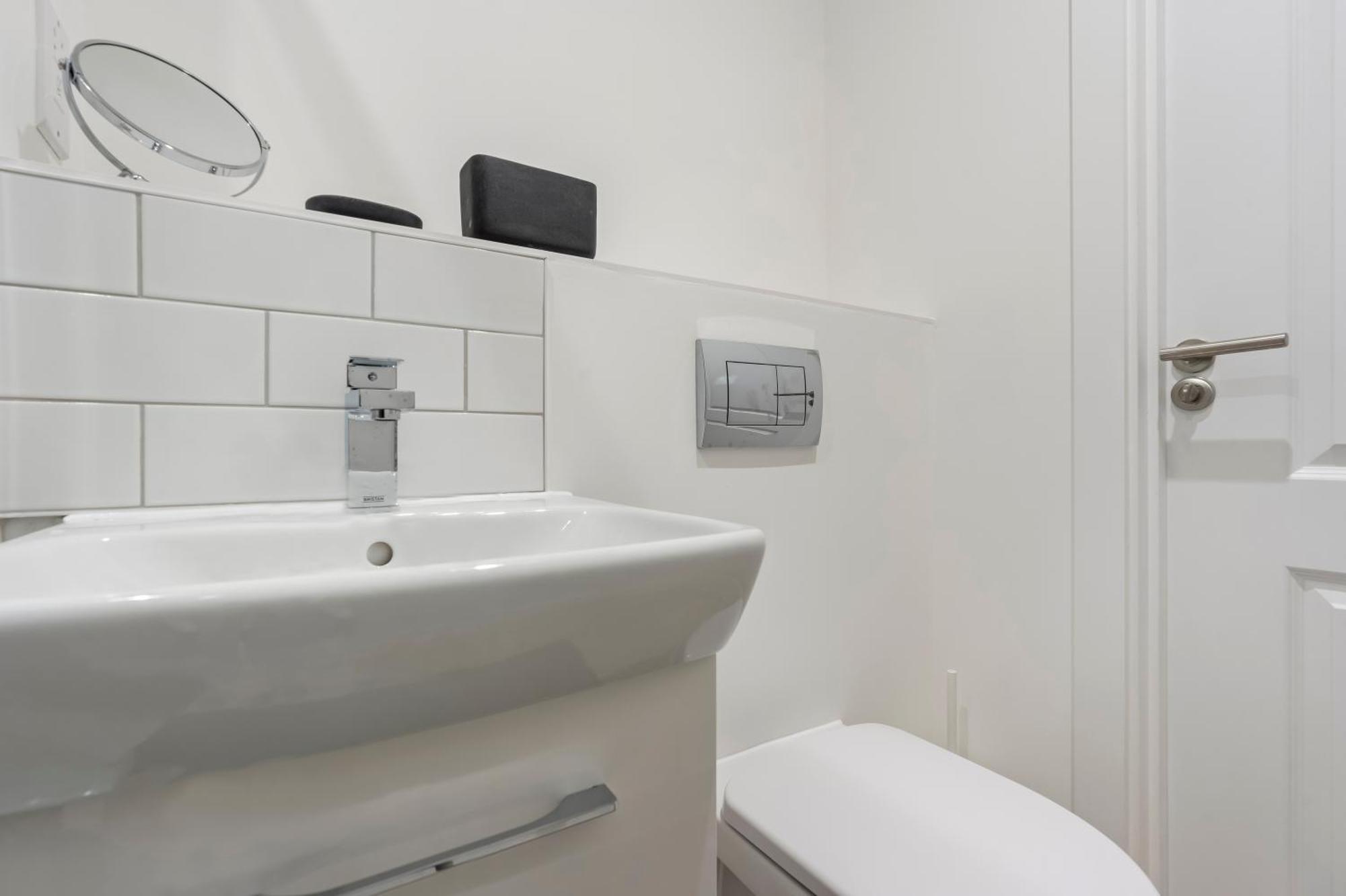 Evergreen Haven - Central 2Br - Free Parking W High Speed Wifi Birmingham Bagian luar foto